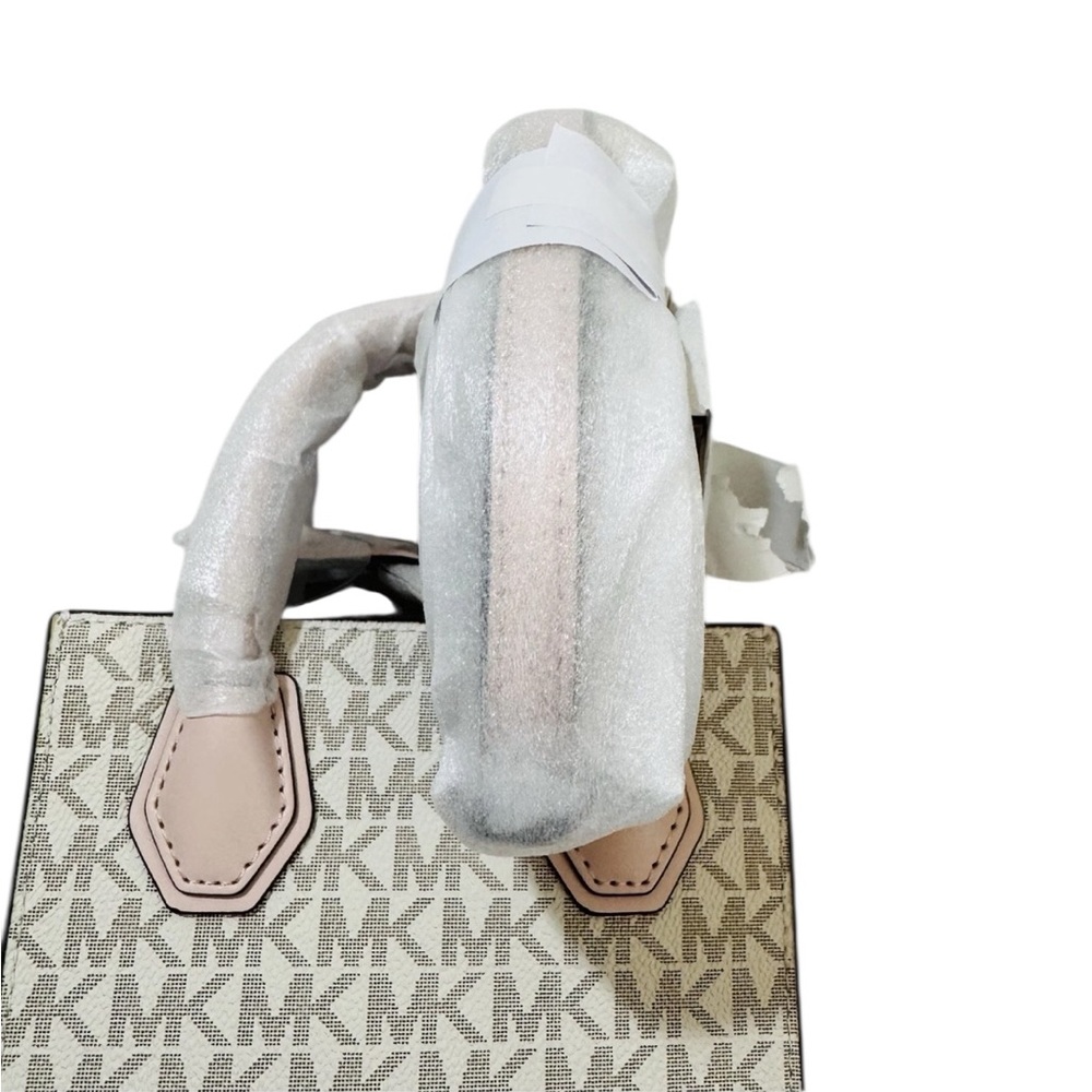 Michael Kors Mercer Pink and Cream‎ Crossbody Bag - Picture 7 of 11